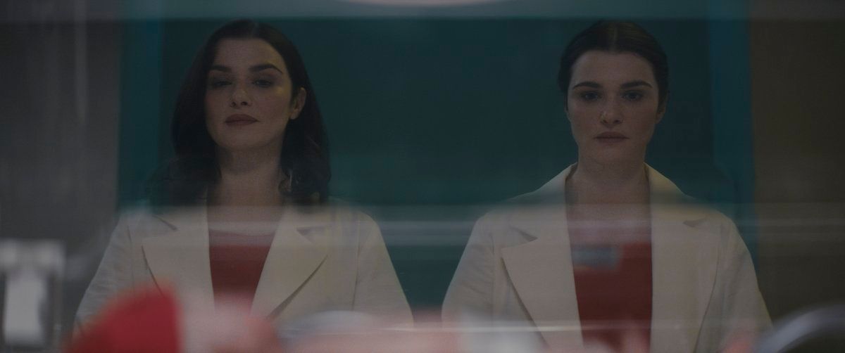 anneaux morts-rachel-weisz-3