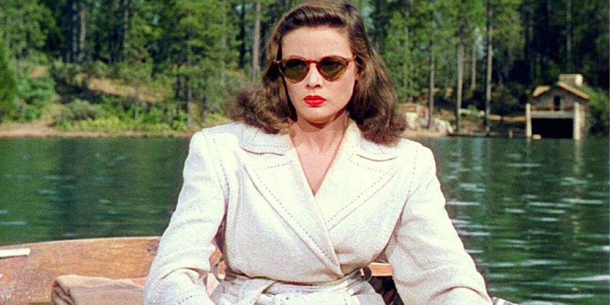 Gene Tierney out on a lake in a boat in Leave Her to Heaven