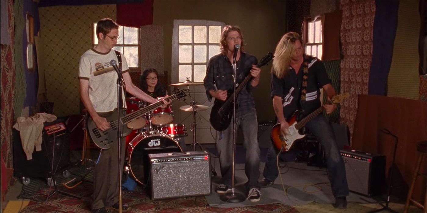 Hep Alien band in Gilmore Girls (with Sebastian Bach)