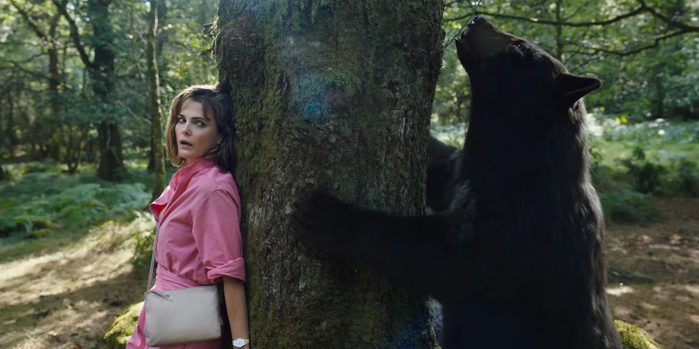 Keri Russell dans le rôle de Sari dans Cocaine Bear, réalisé par Elizabeth Banks.