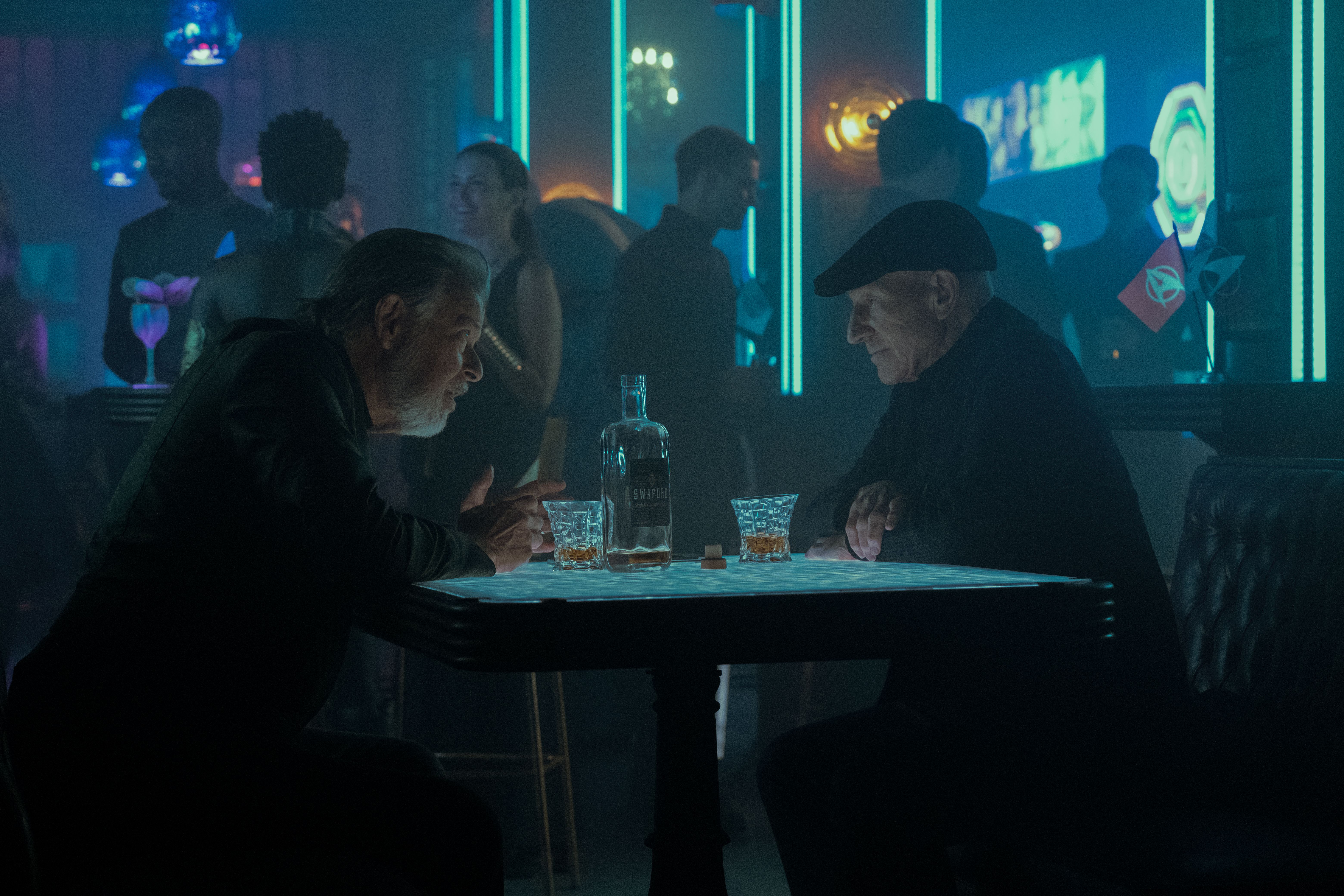 Jonathan Frakes as Will Riker and Patrick Stewart as Jean-Luc Picard in Star Trek Picard Season 3 Episode 1