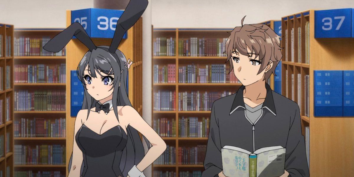 Mai Sakurajima avec Sakuta Azusagawa dans une bibliothèque dans Rascal Does Not Dream of Bunny Girl Senpai.