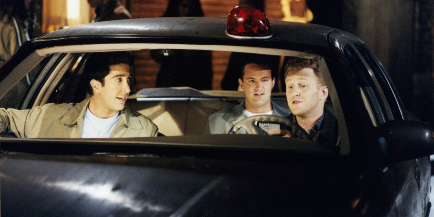 Ross dan Chandler di Gary, mobil polisi di Friends