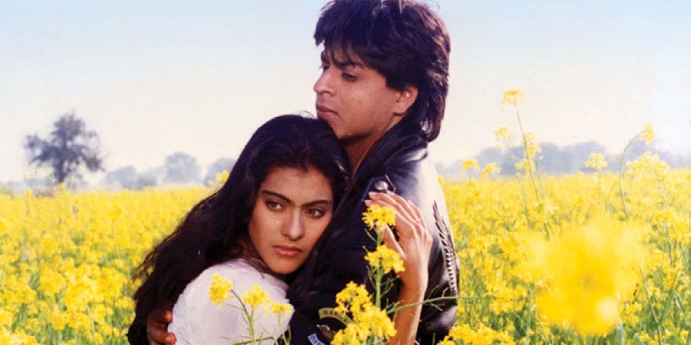 Shah Rukh Khan and Kajol in Dilwale Dulhania Le Jayeng 1995