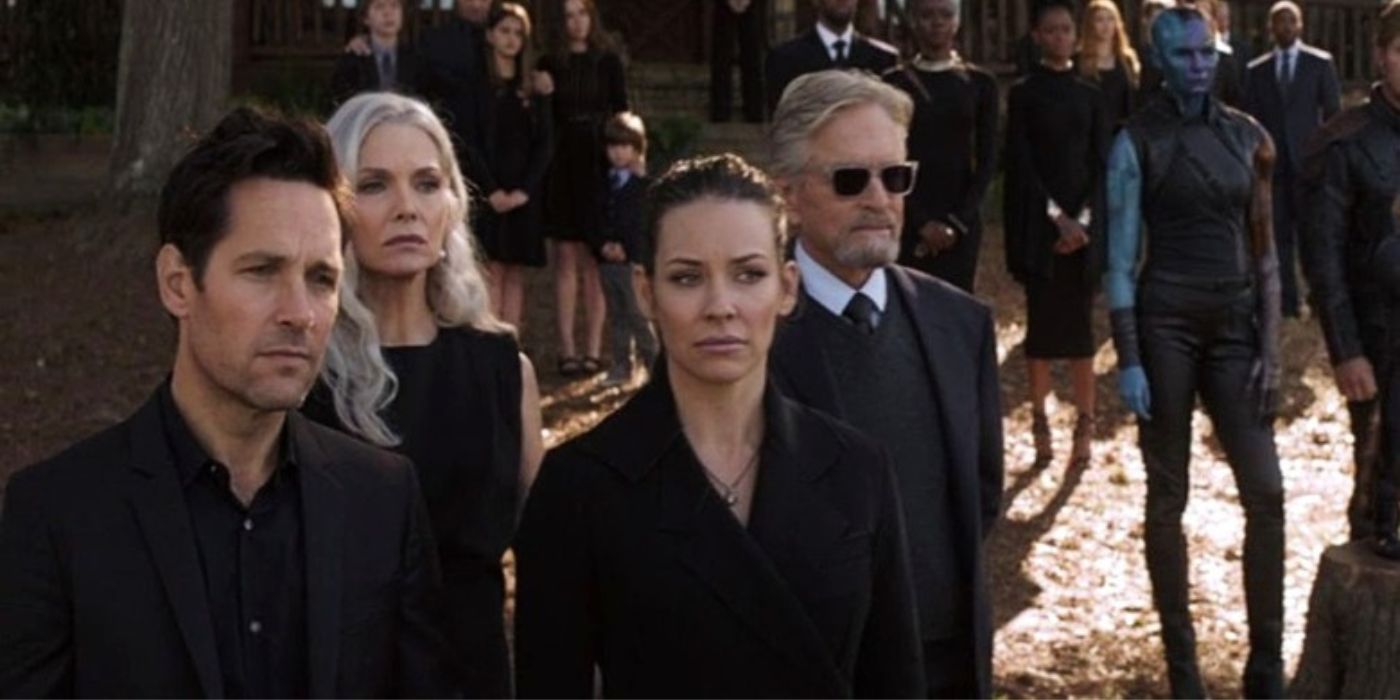 Le clan Pym aux funérailles de Tony dans Avengers Endgame.