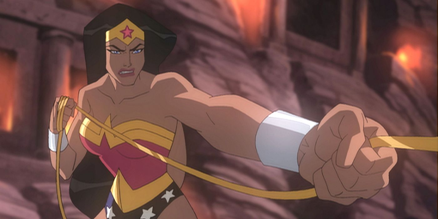 Wonder Woman using the lasso of truth in the 2009 animated film.