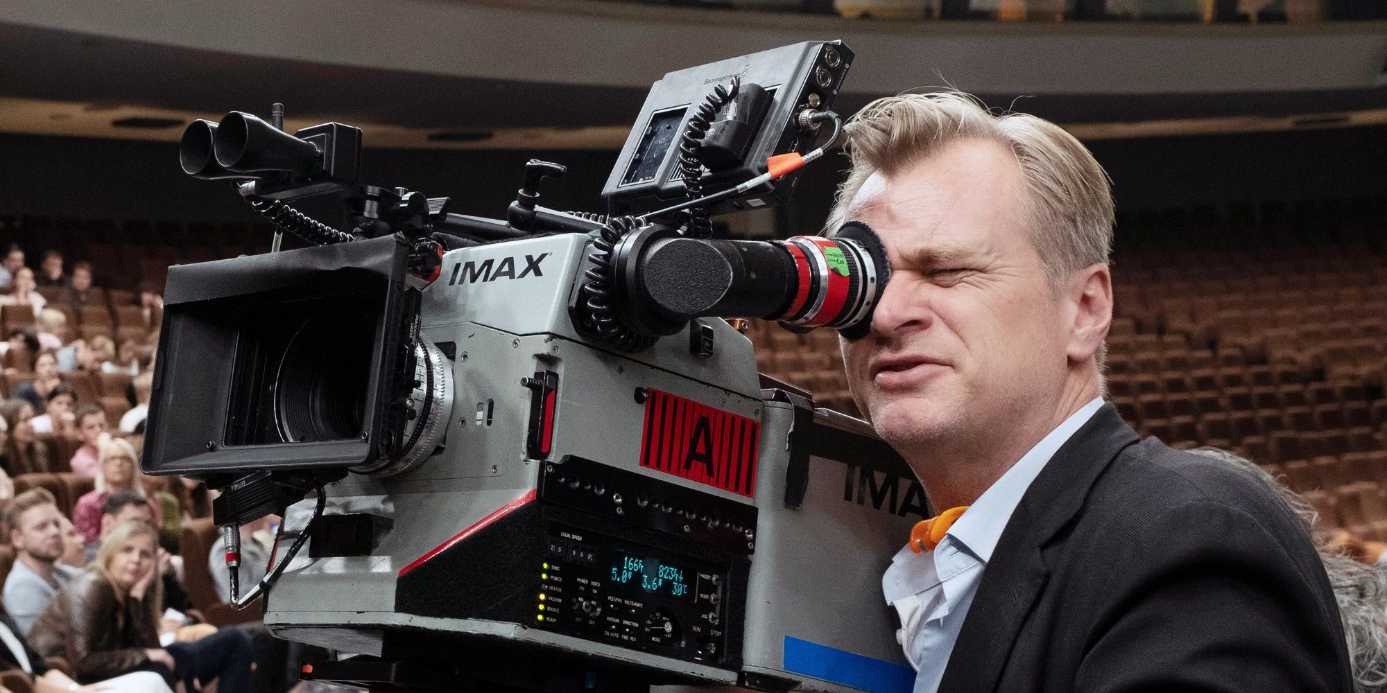 Christopher Nolan directing