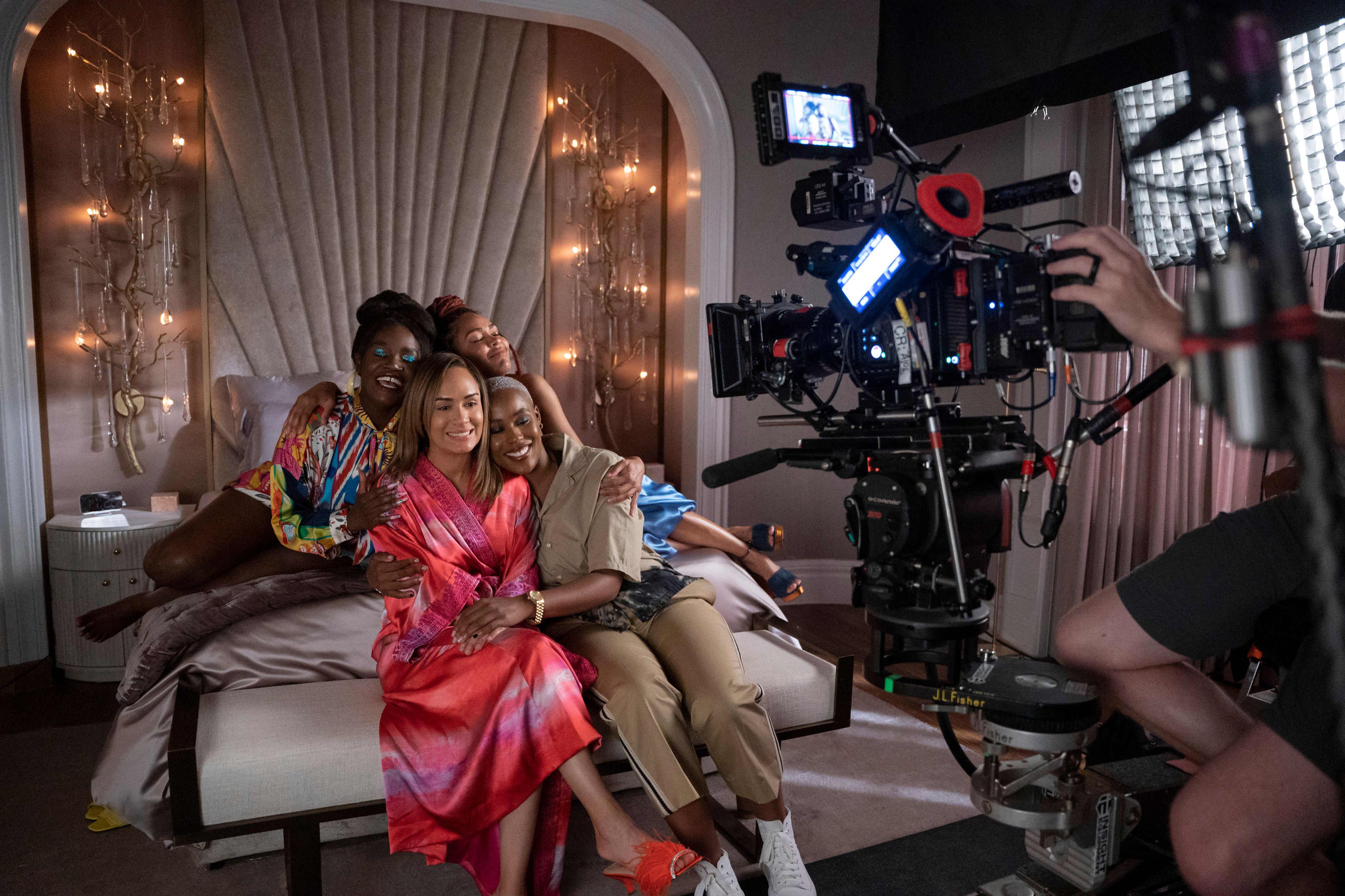 Harlem Tv Show Hulu 60 Photos - Moonagedaydream.film