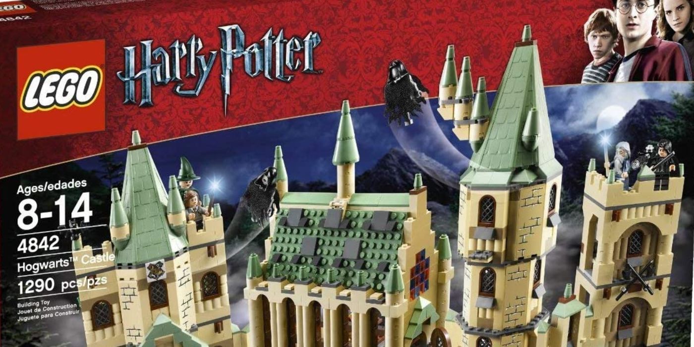 Set Lego Kastil Hogwarts