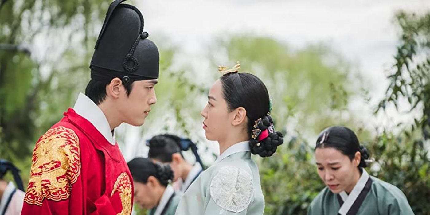 Kim Jung-hyun and Shin Hye-Sun in the K-drama, Mr. Queen