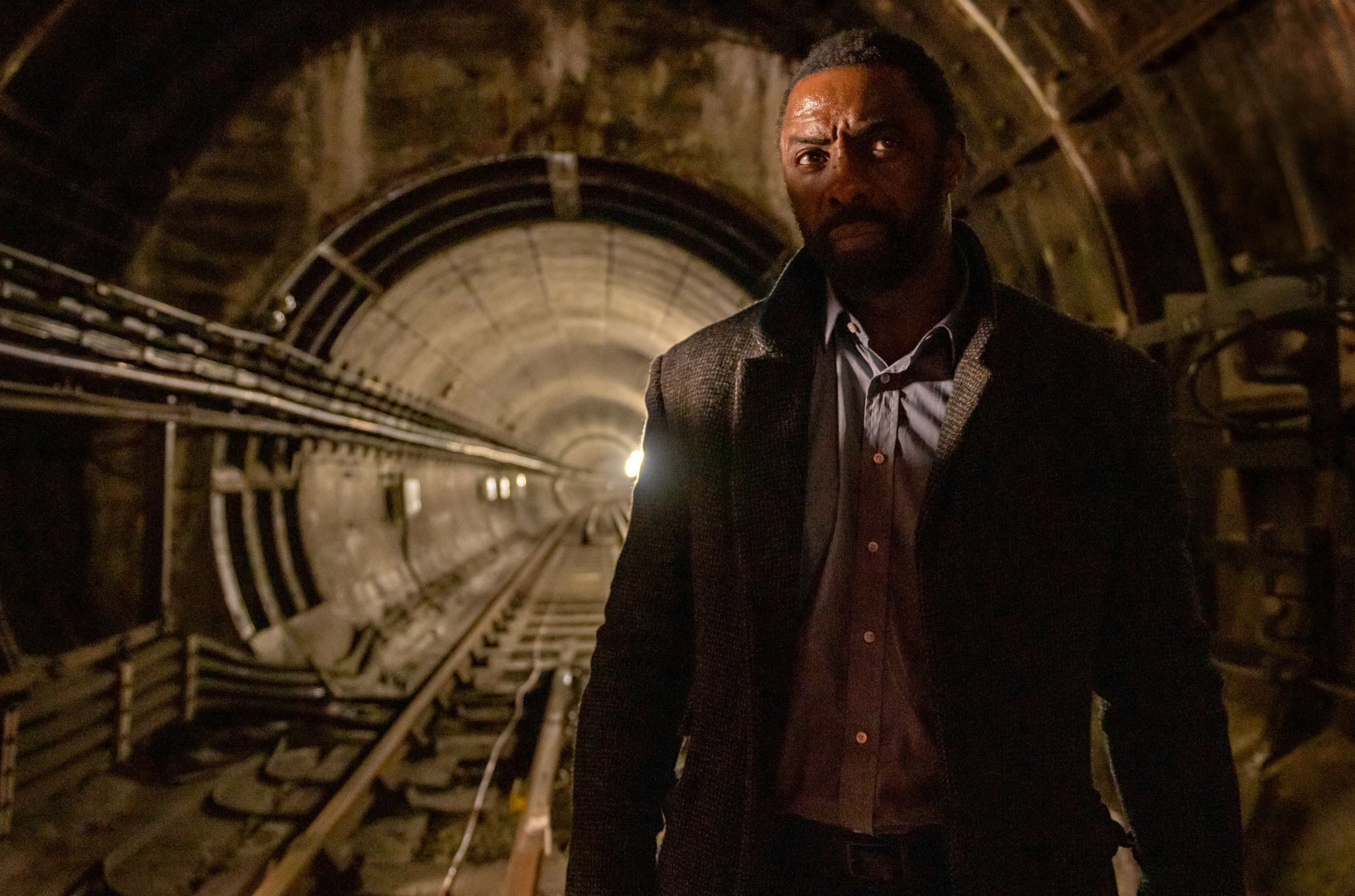 Idris Elba is DCI John Luther in Luther: The Fallen Sun