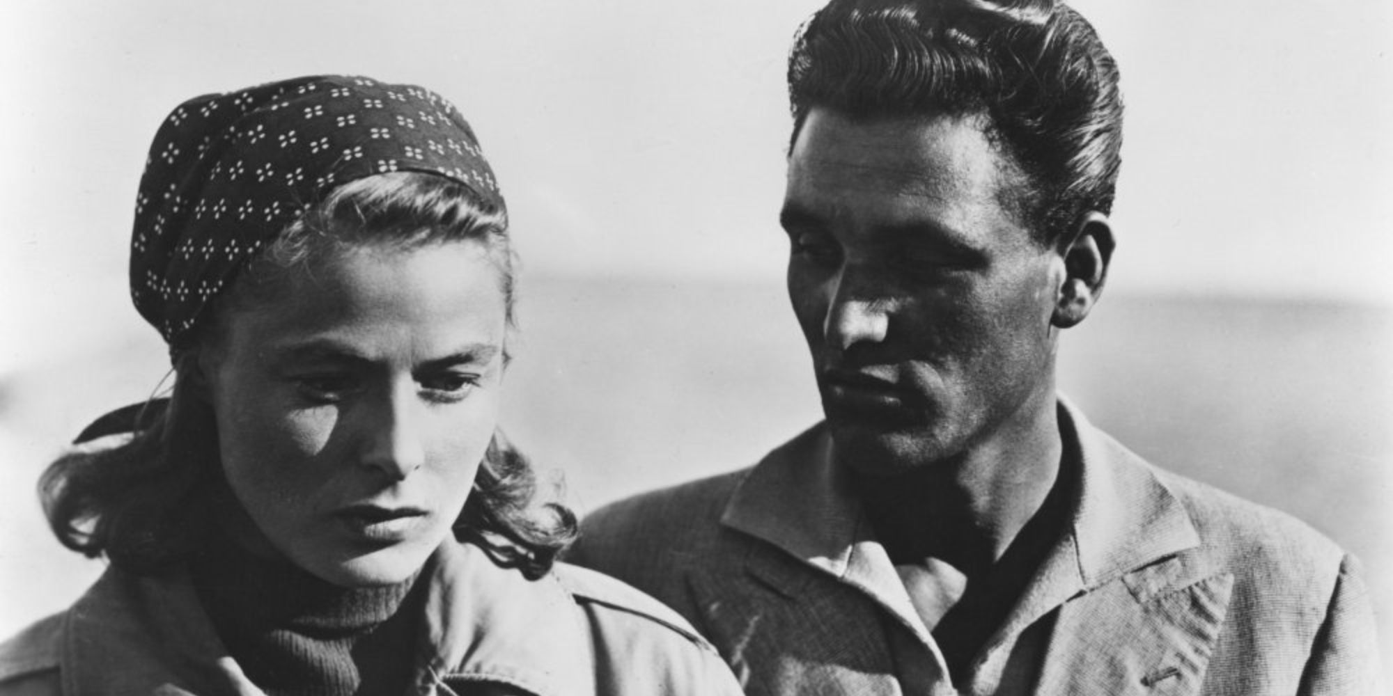 Mario Vitale regardant Ingrid Bergman à Stromboli