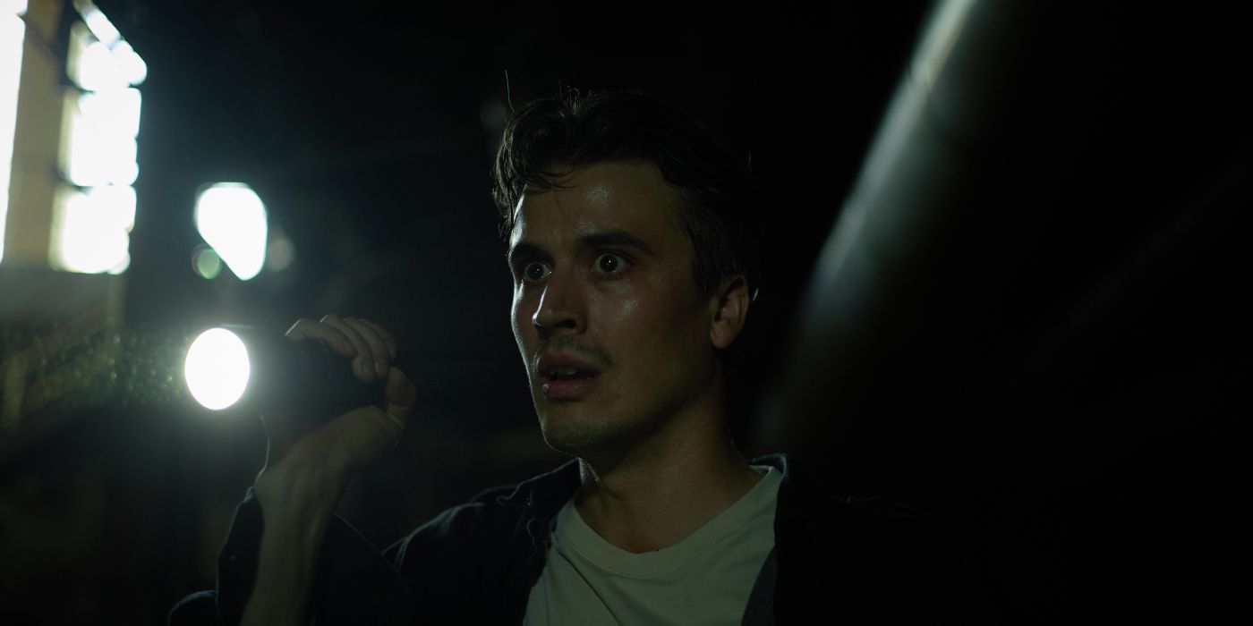 Ward Kerremans sebagai Mathias dalam Noise (2023) 