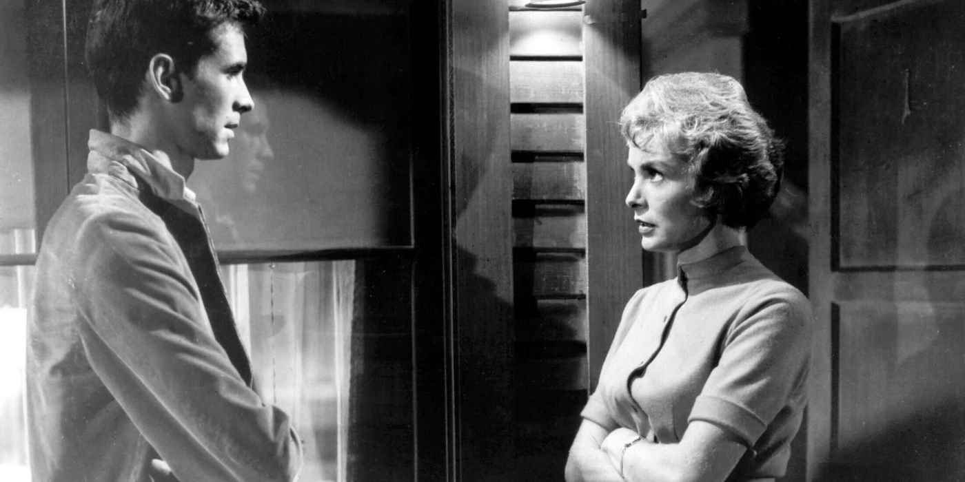 Anthony Perkins comme Norman Bates et Janet Leigh comme Marion Crane dans Psycho (1960) 