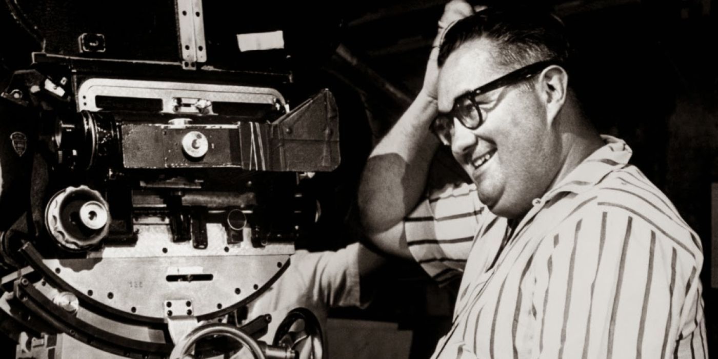 Robert Aldrich directing on set.