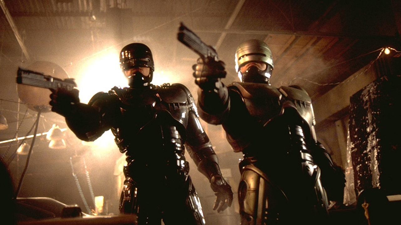 Page Fletcher et Maurice Dean Wint dans la série télévisée RoboCop : Prime Directives.