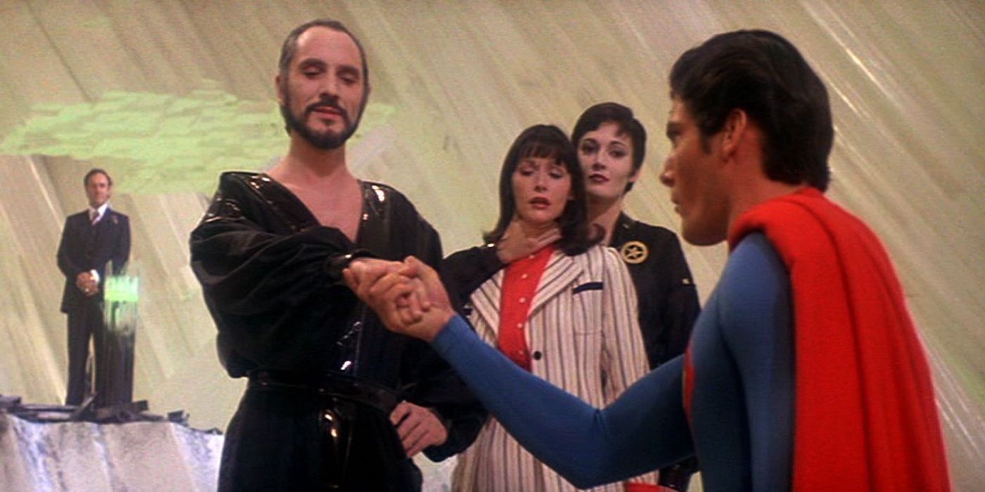 Terrence Stamp et Christopher Reeve dans Superman 2 (1980)