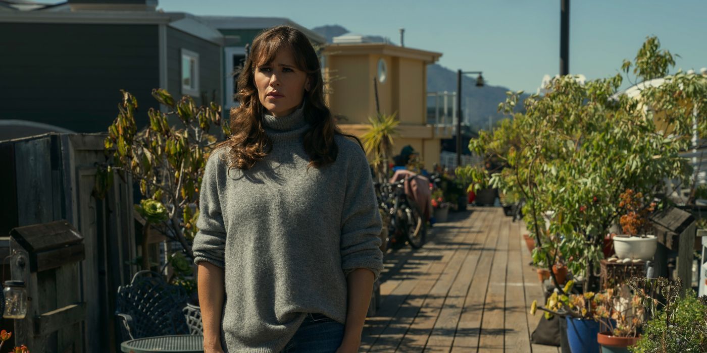 Jennifer Garner in Sausalito as Hannah in The Last Thing He Told Me