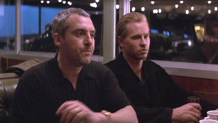 Tom Sizemore and Val Kilmer in a scene from Heat. 