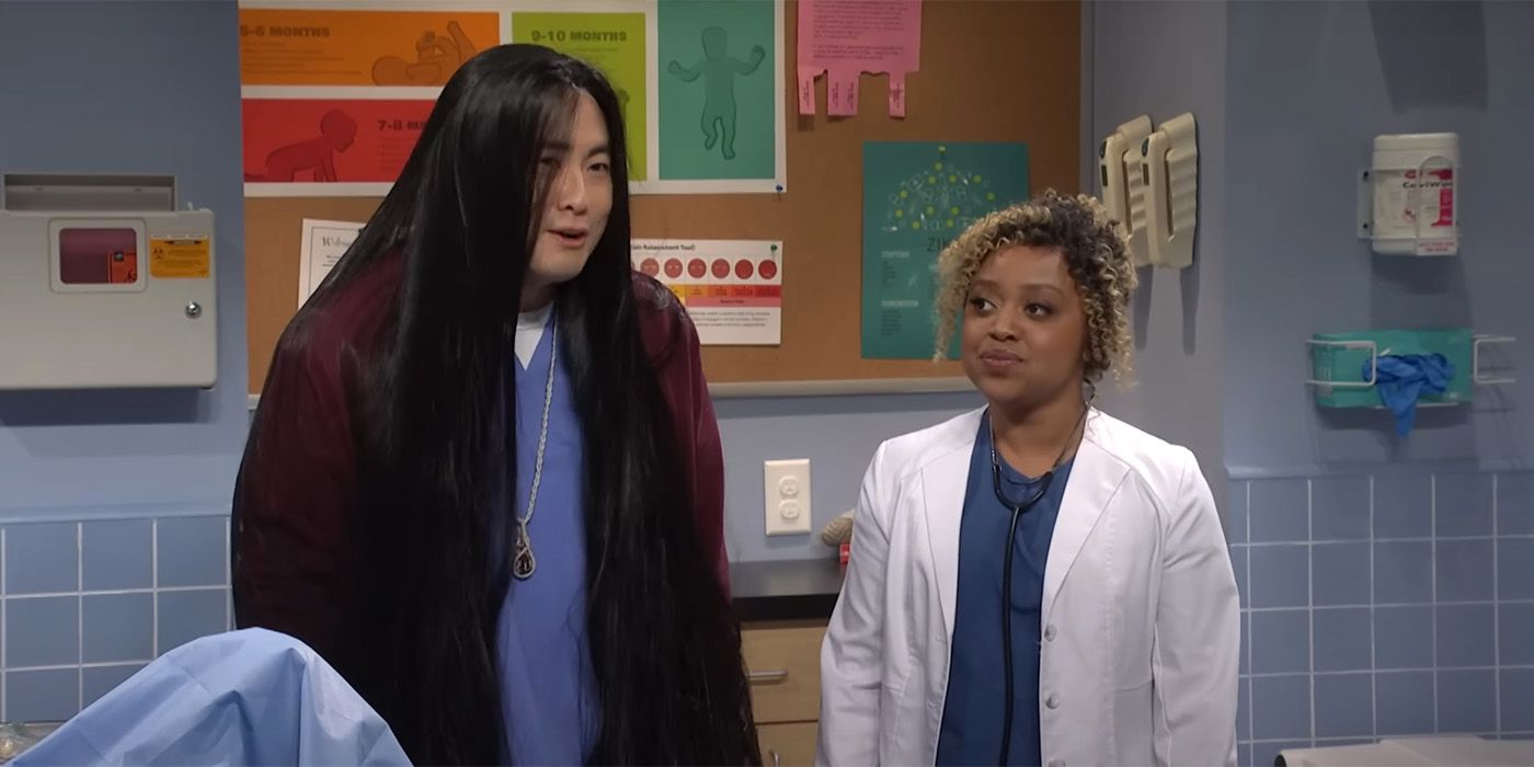 Bowen Yang y Quetta Brunson en SNL