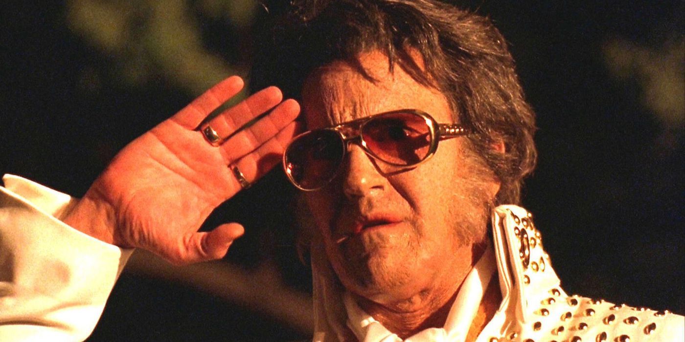 Bruce Campbell as Elvis Presley in Bubba Ho-Tep