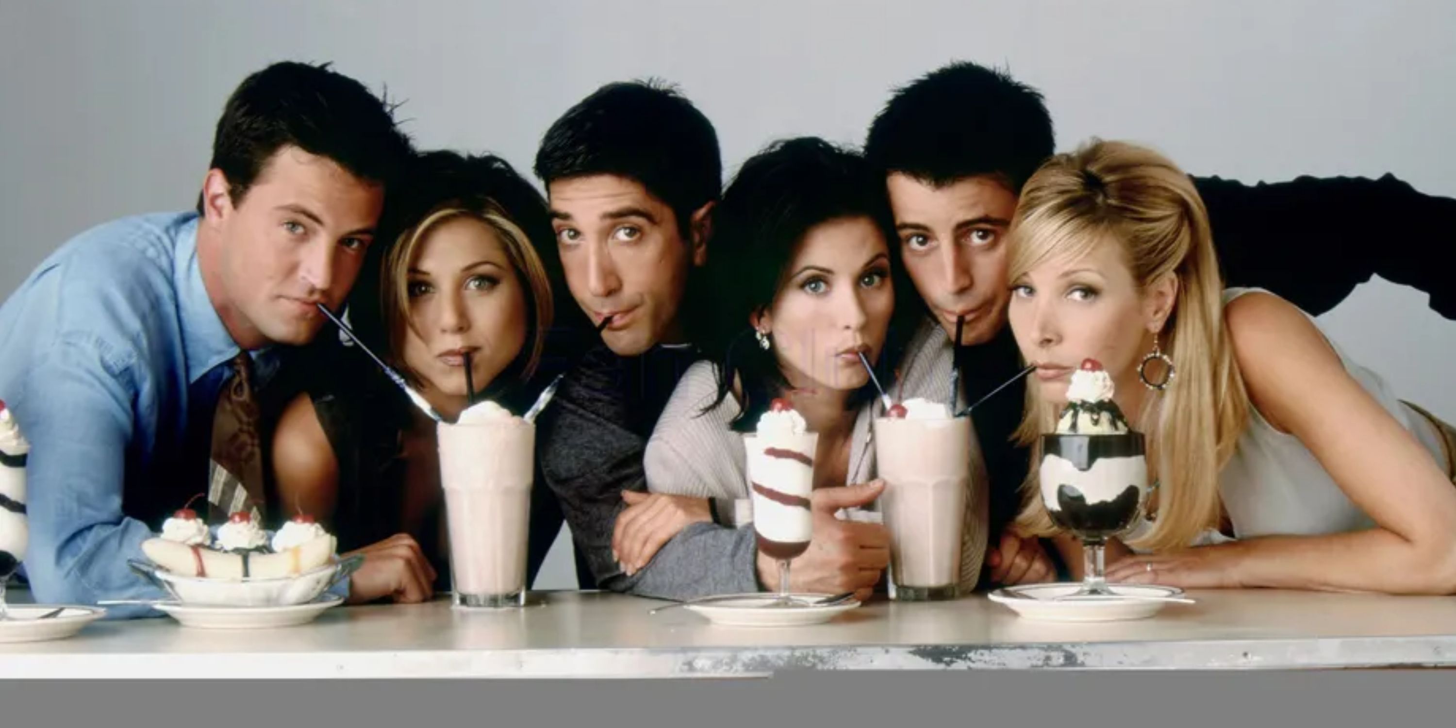 Jennifer Aniston, Courteney Cox, Lisa Kudrow, Matt LeBlanc, Matthew Perry et David Schwimmer dans Friends