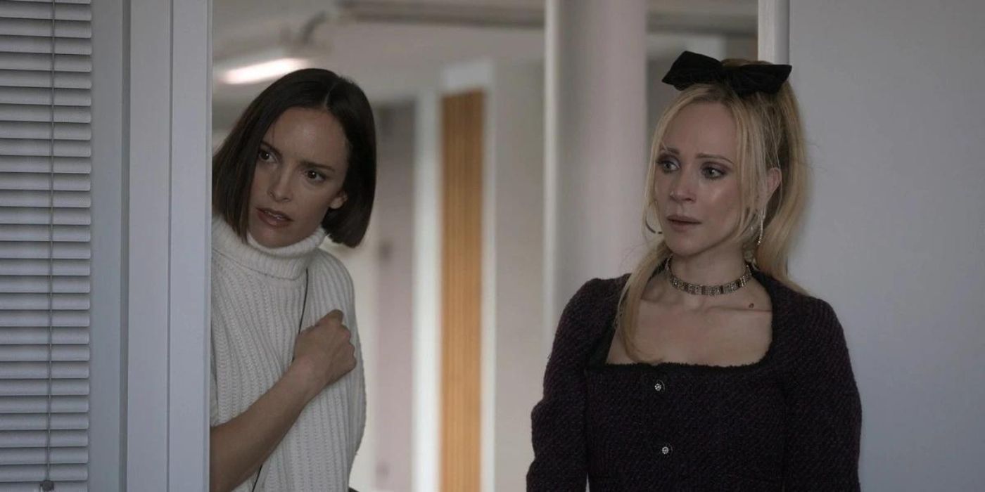 Juno Temple as Keeley and Jodi Balfour as Jack in Ted Lasso Season 3