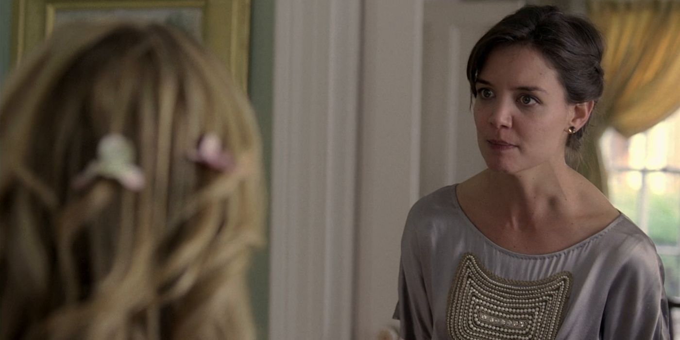 Katie Holmes and Anna Paquin engage in an argument on The Romantics