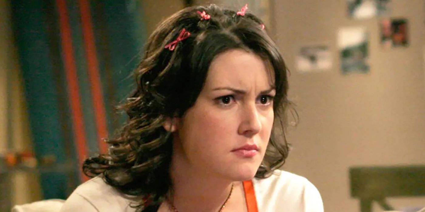 Melanie Lynskey’s Exit From ‘Two & a Half Men’ Was Uglier Than You Thought