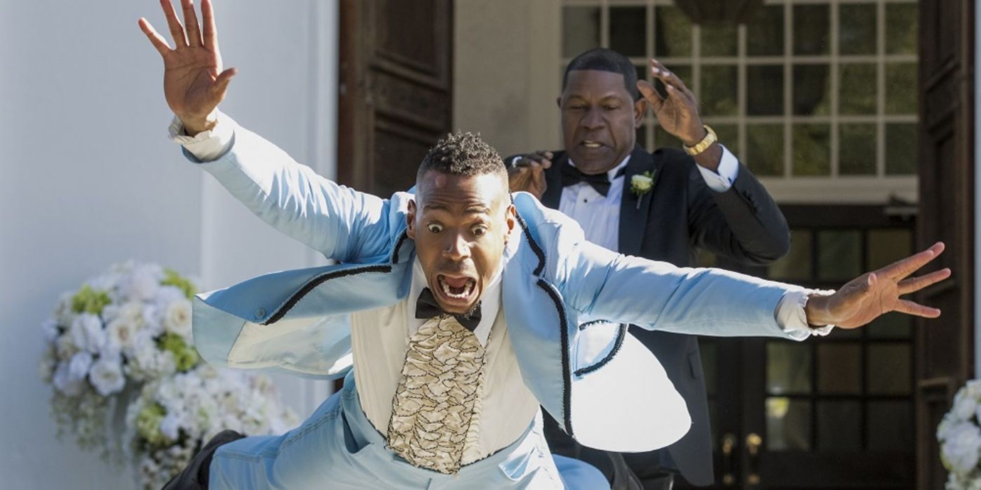 Marlon Wayans being thrown out of his wedding by Dennis Haysbert in Naked