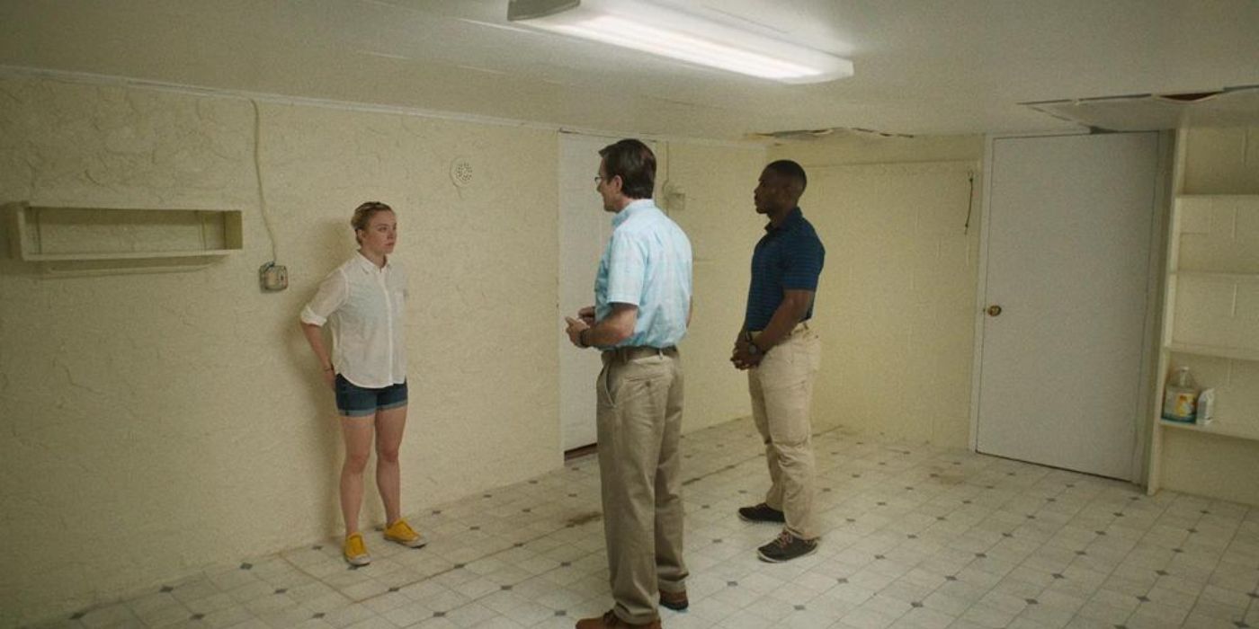 Sydney Sweeney as Reality Winner being confronted by Marchant Davis and Josh Hamilton's Taylor and Garrick in Reality 