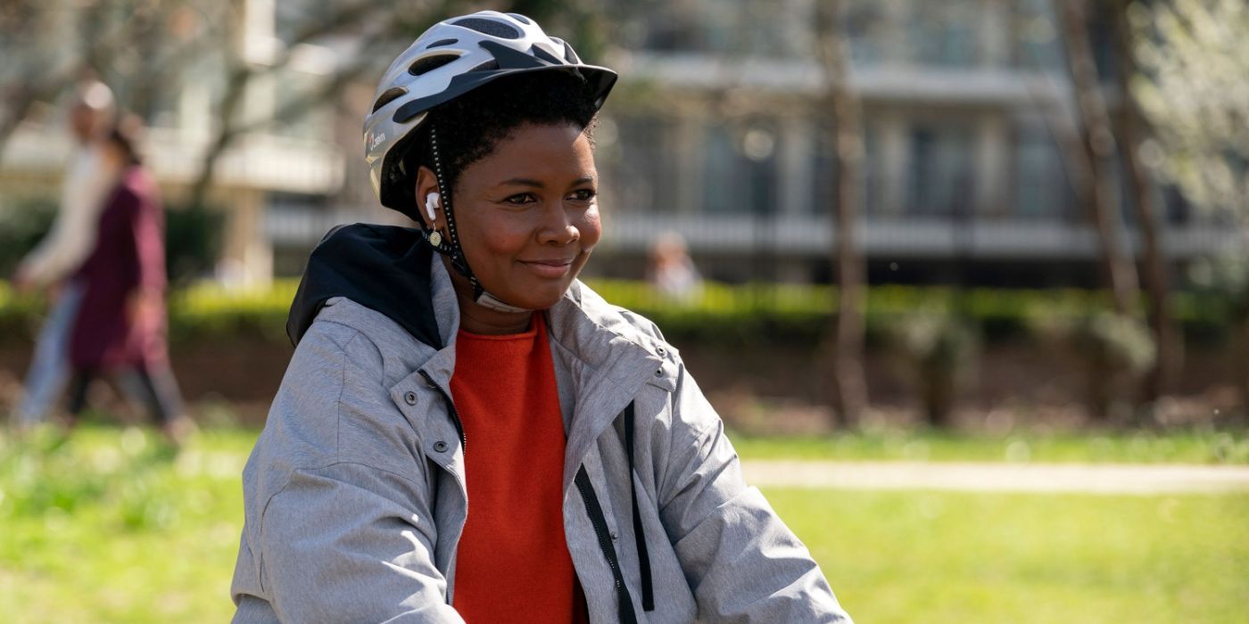 Dr. Sharon riding her bike in Season 2, Episode 8 