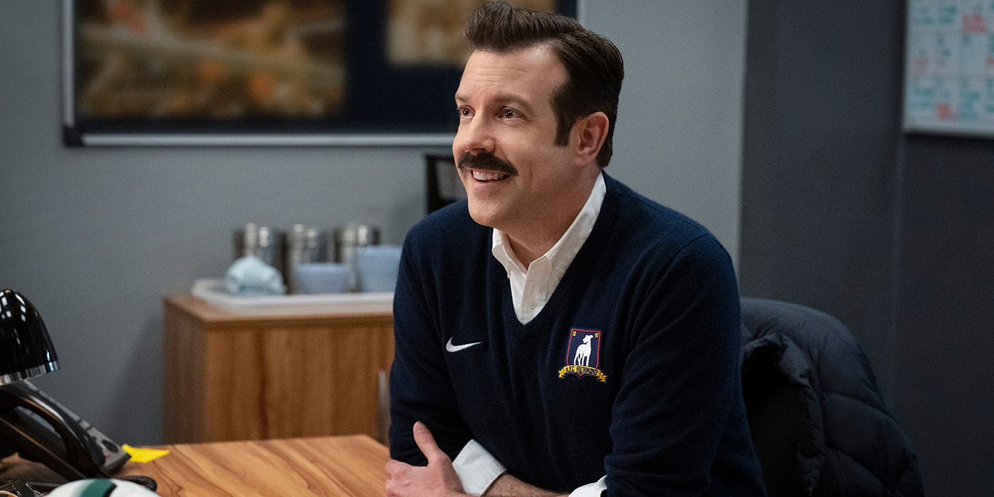 Jason Sudeikis as Ted Lasso in Season 3, Episode 5 of Ted Lasso. 