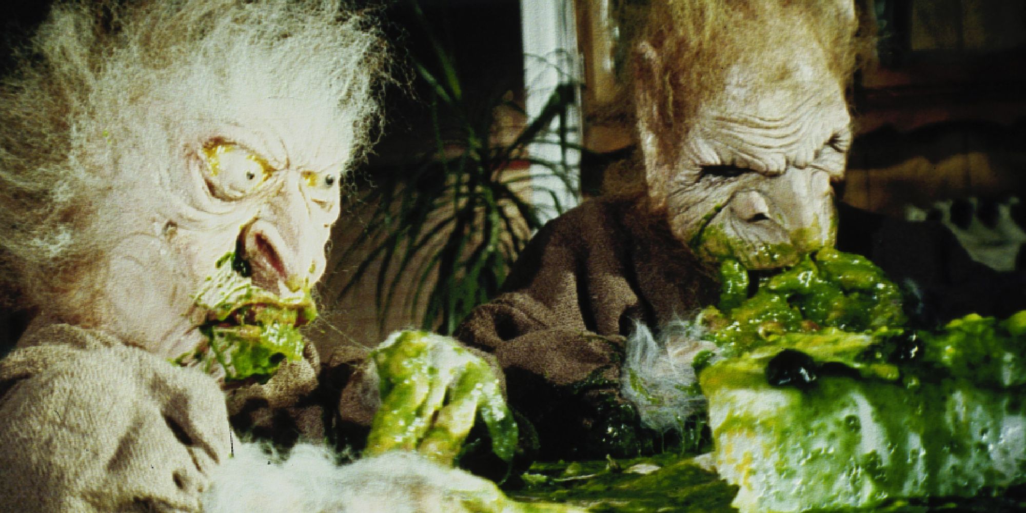 Gobelins mangeant dans Troll 2 (1990)