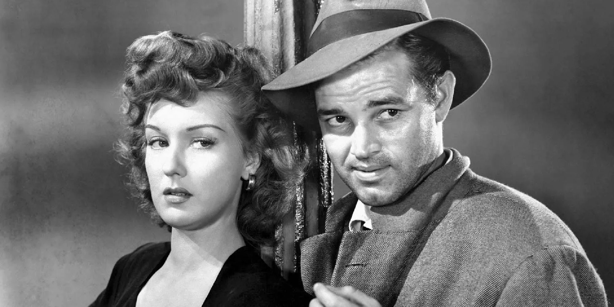 Ann Savage and Tom Neal in Detour