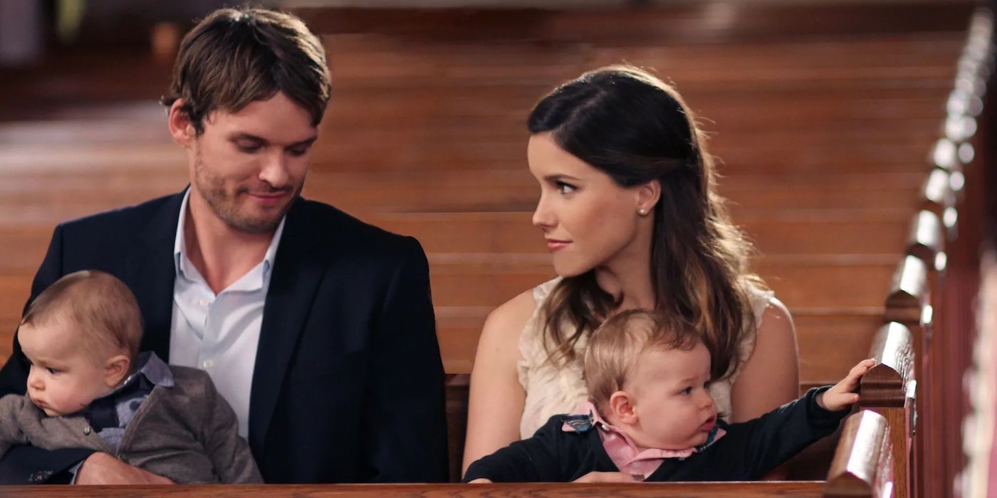 Brooke played by Sophia Bush with Julian and her children 