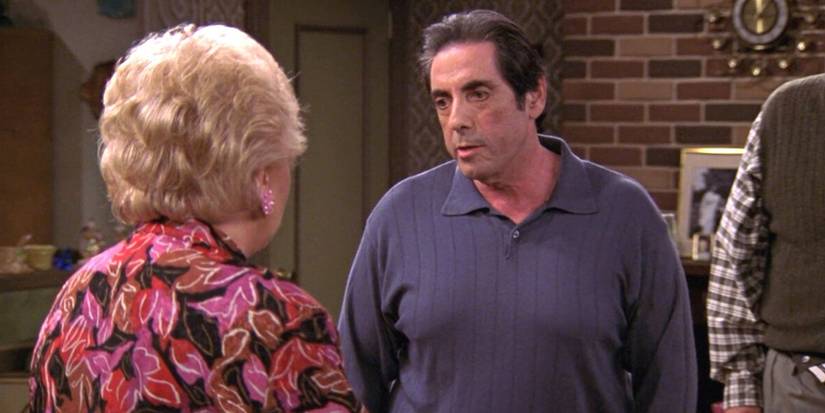 David Proval looking at Doris Roberts on Everybody Loves Raymond.