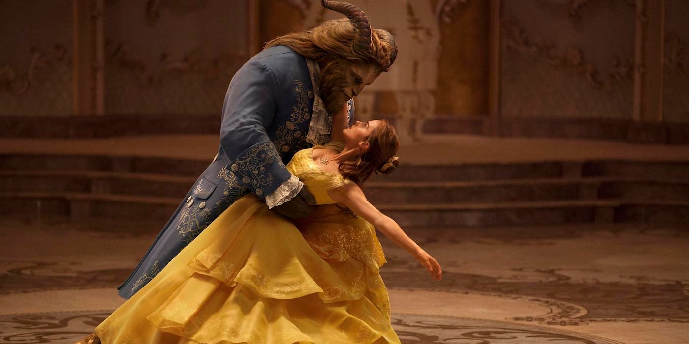 Emma Watson and Dan Stevens in Beauty and the Beast
