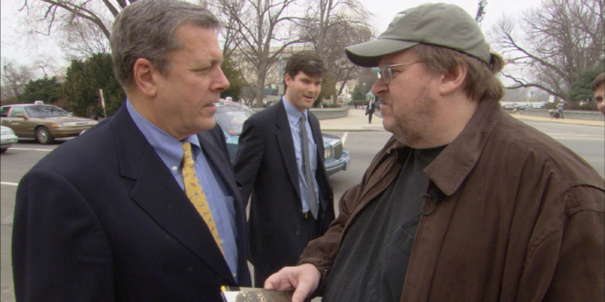 Fahrenheit 9_11 - 2004