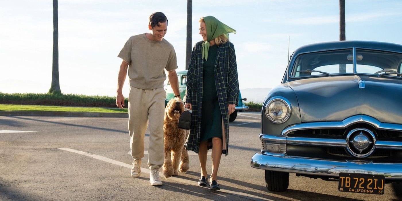 Brie Larson e Lewis Pullman passeando com um cachorro em Lessons in Chemistry