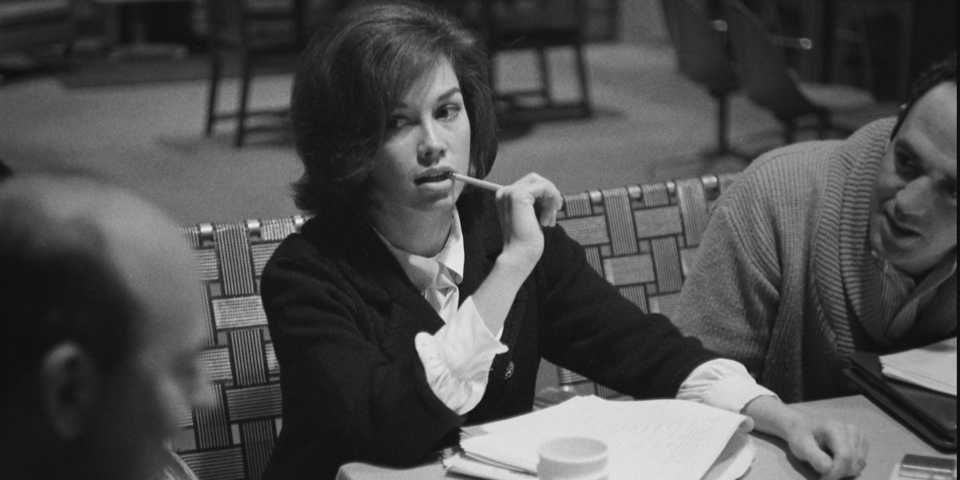 Mary Tyler Moore at table read for the Dick Van Dyke Show in Being Mary Tyler Moore