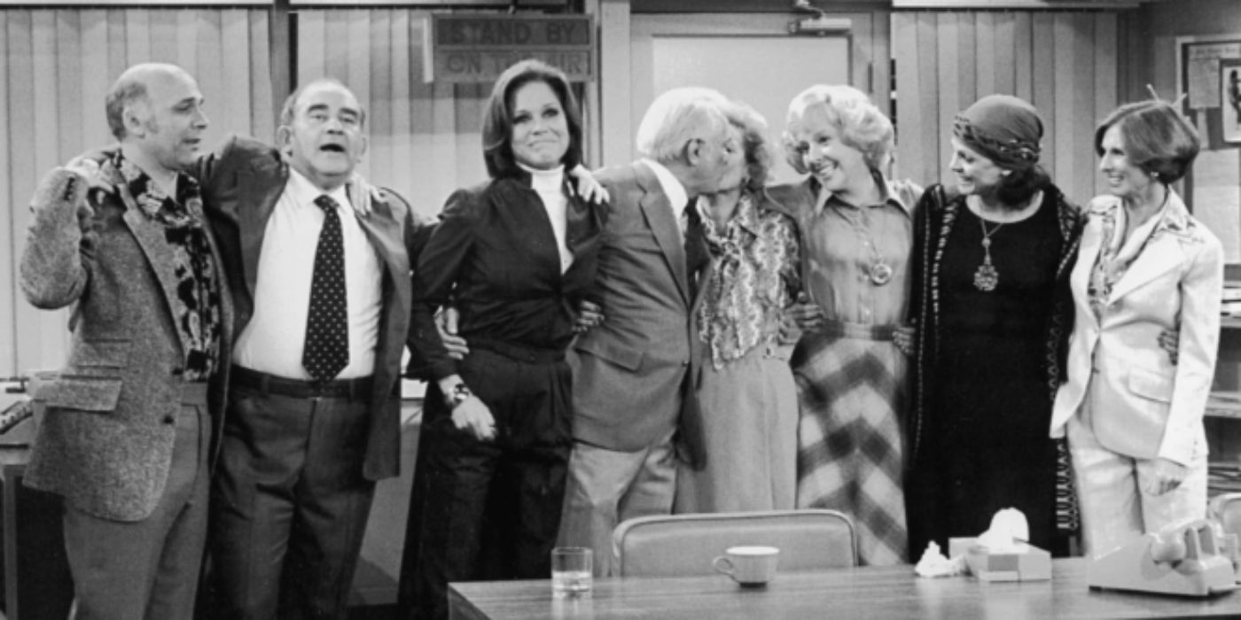 The Cast Of The Mary Tyler Moore Show In The Final Episode