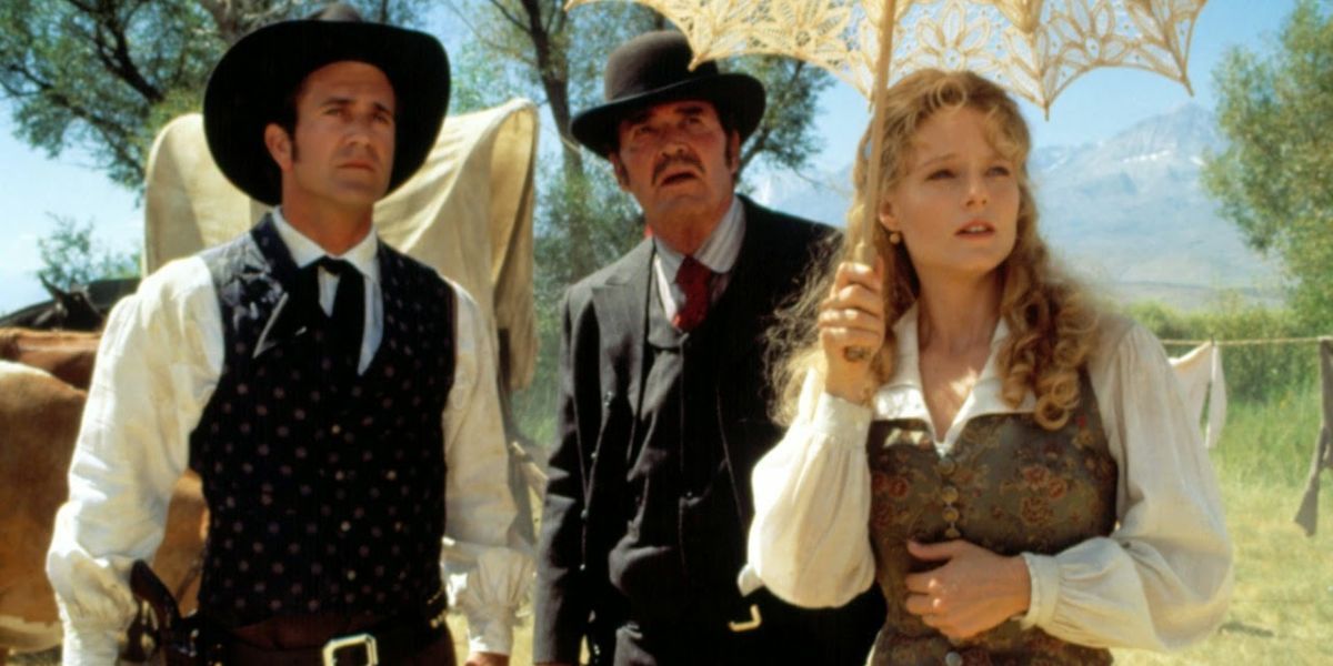 Mel Gibson as Bret Maverick, James Garner as Zane Cooper, and Jodie Foster as Annabelle Bransford in Maverick