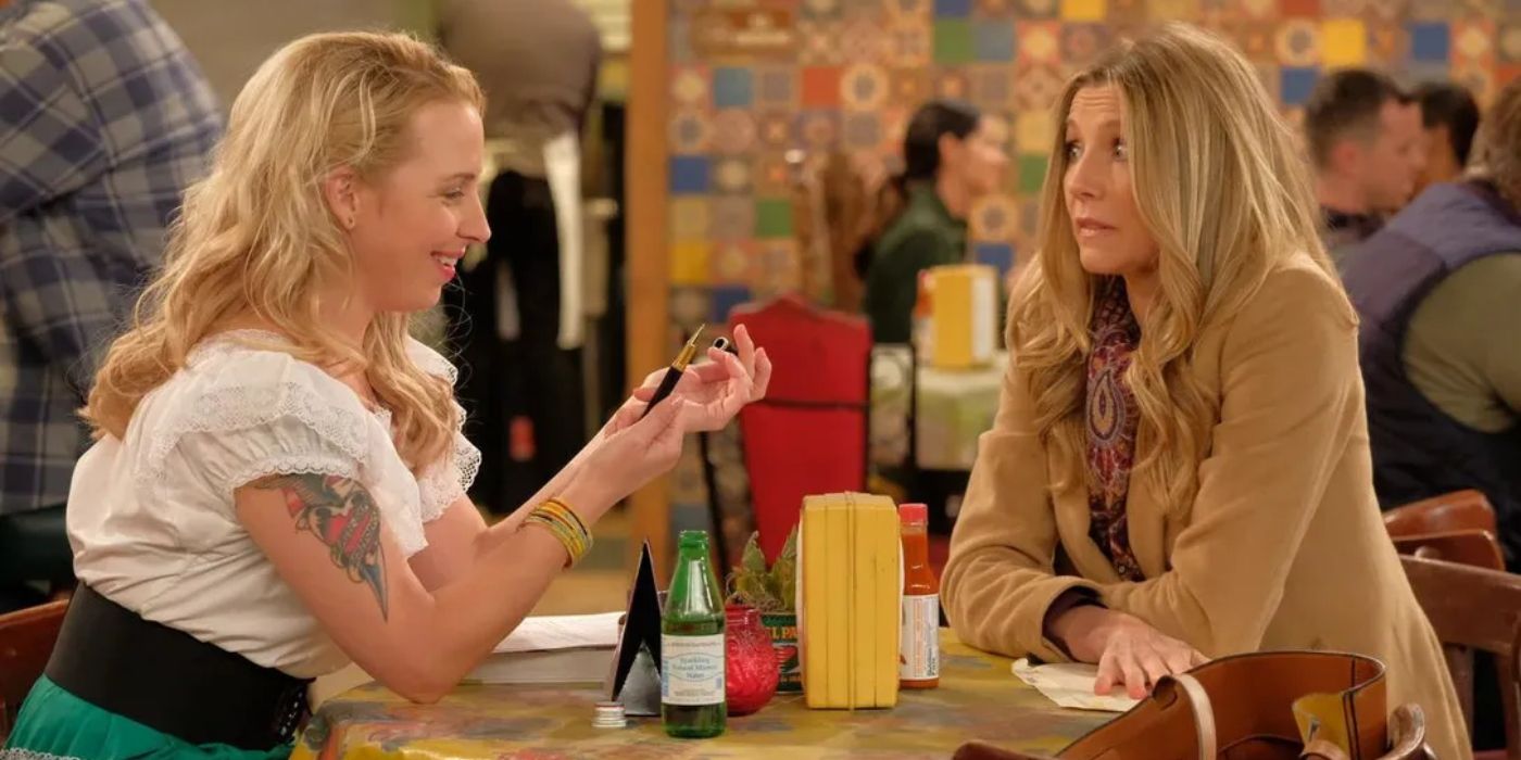 Lecy Goranson, left, the original Becky on Roseanne, with Sarah Chalke, who replaced her on the original series and now plays a new character, Andrea, on the rebooted show.