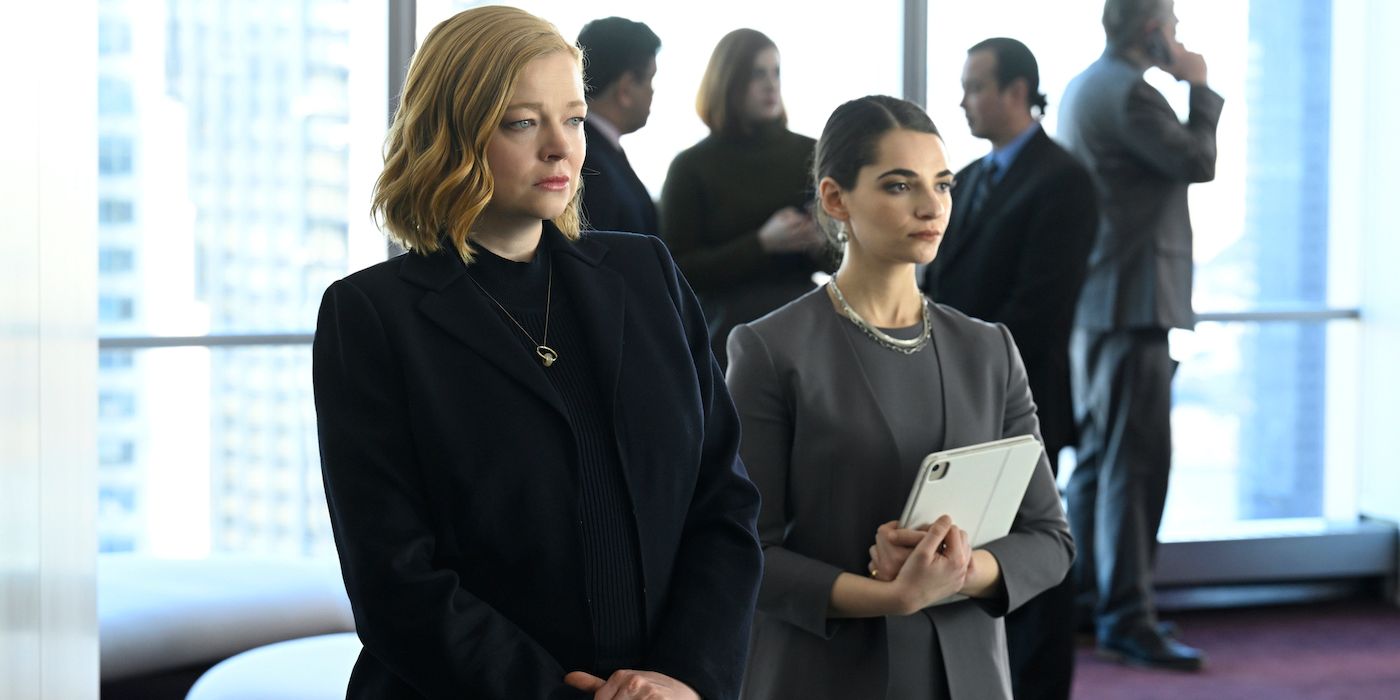 Sarah Snook dans le rôle de Siv Roy dans la finale de la série Succession.