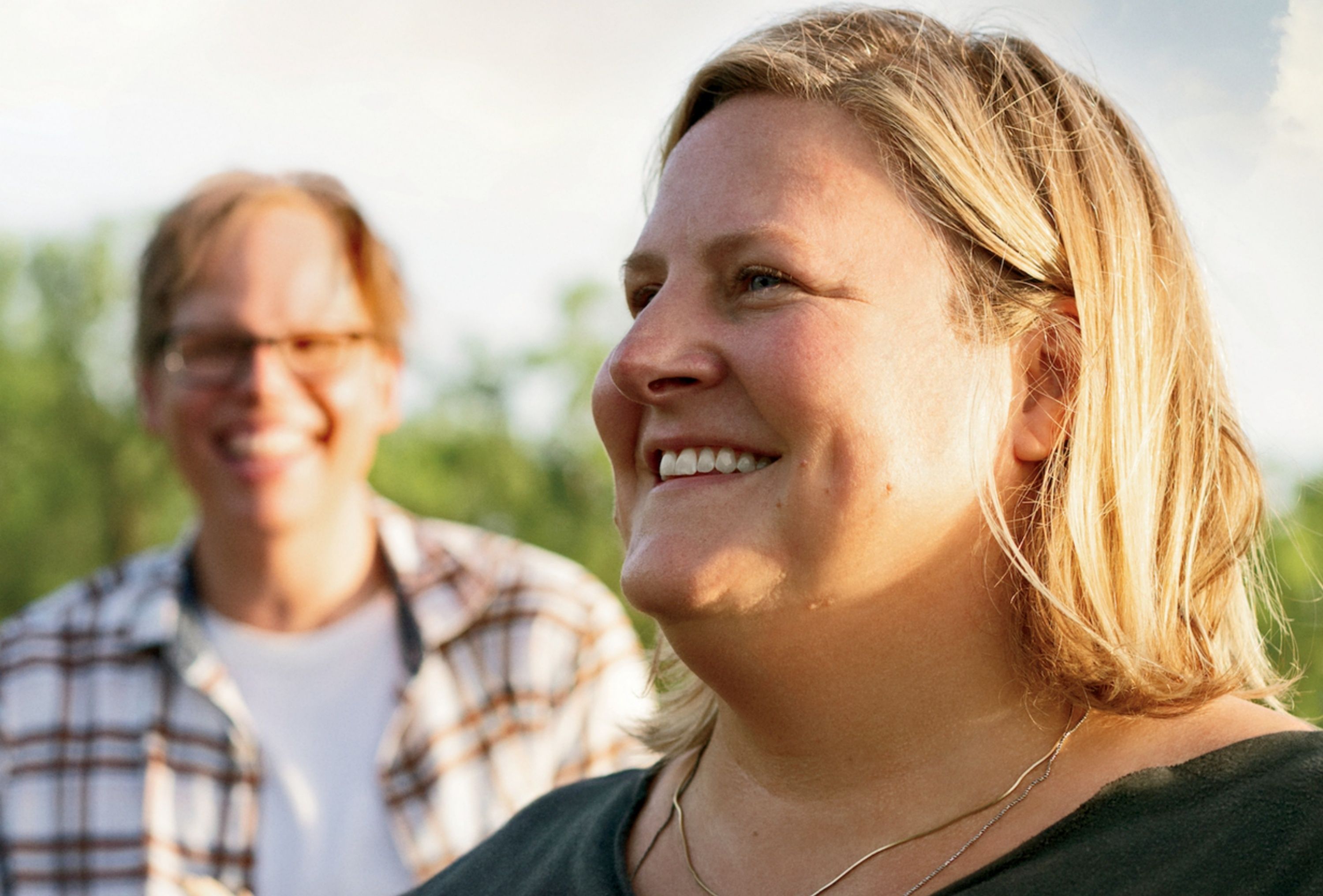 Bridget Everett as Sam and Jeff Hiller as Joel in Season 2 of Somebody Somewhere