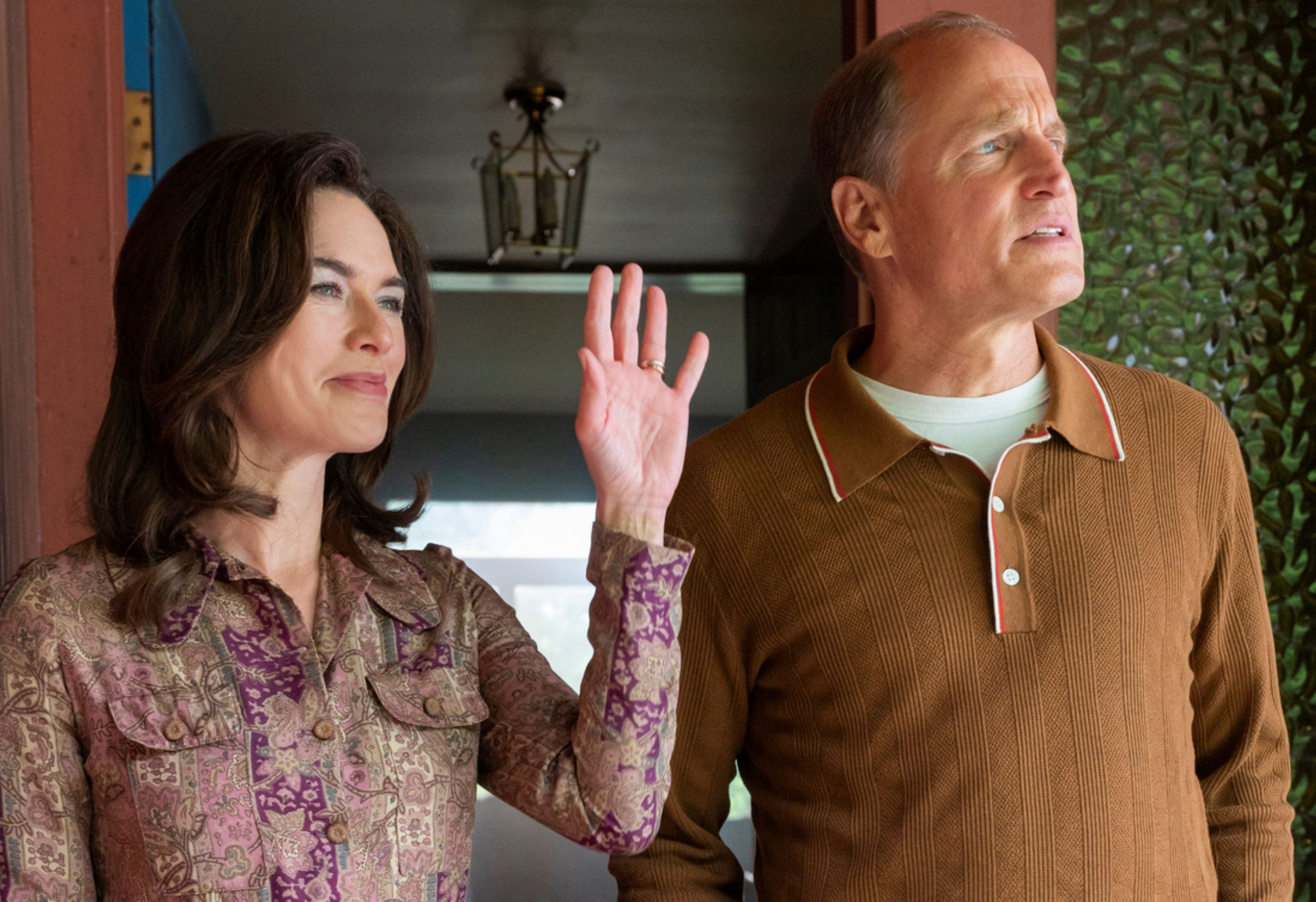 Woody Harrelson as E. Howard Hunt and Lena Headey as Dorothy Hunt in White House Plumbers