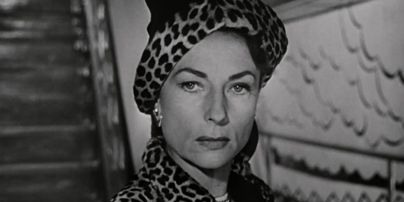 Agnes Moorehead dans Dark Passage