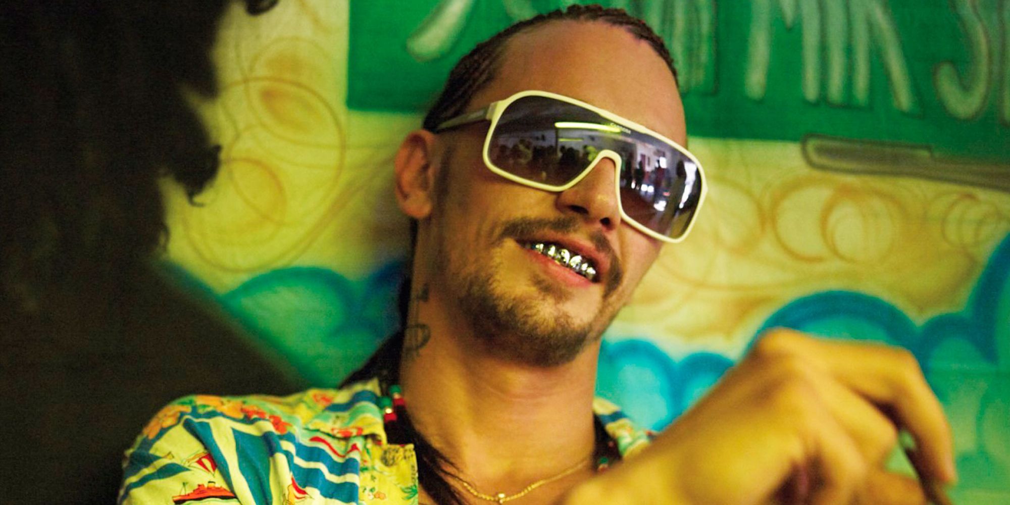 Alien laying back in Spring Breakers