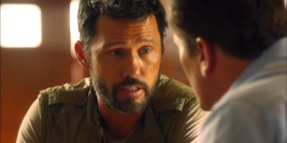 Jeffrey Donovan in Burn Notice: The Fall of Sam Axe